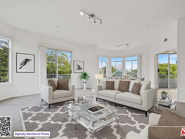 1325 Arizona Ave #201 — Photo 1