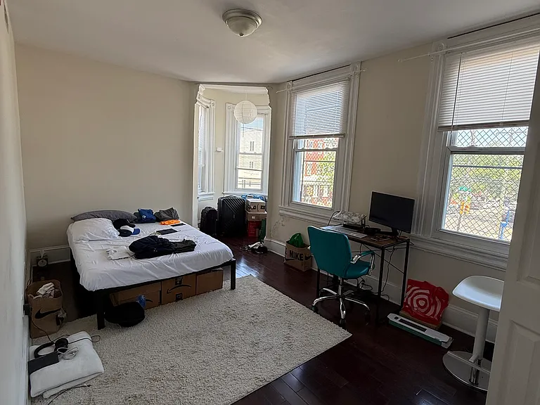 438 N 34th St #2F — Photo 12
