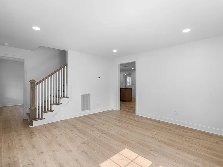 2828 Georgia Ave #A — Photo 10