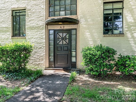 3rd image of 1121 Myrtle Ave APT 10