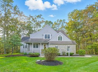 6 Bittersweet Ln, Acton, MA 01720