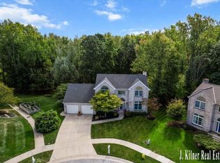 2592 Breton Creek Dr SE, Kentwood, MI