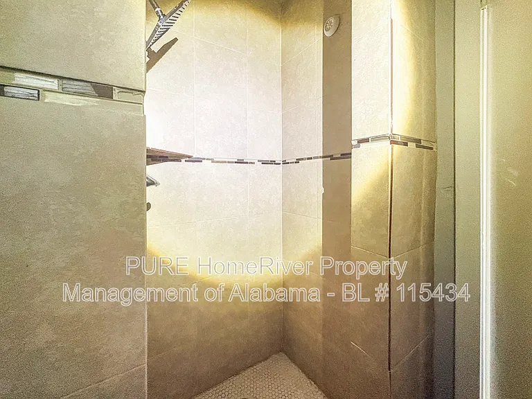 1701 Longmeadow Dr — Photo 12