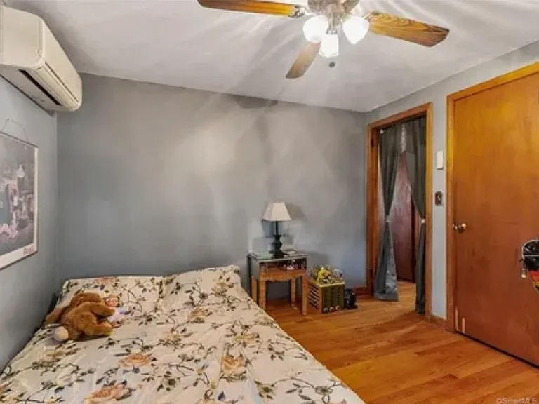 56 Leland Dr — Photo 8
