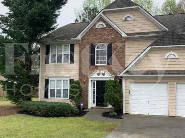 3871 Plantation Mill Dr, Buford, GA 30519