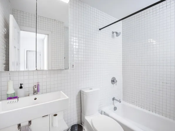 1390 Madison Street image 13 of 21