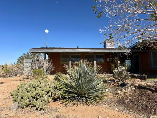 1517 Hilton Ave, Landers, CA 92284