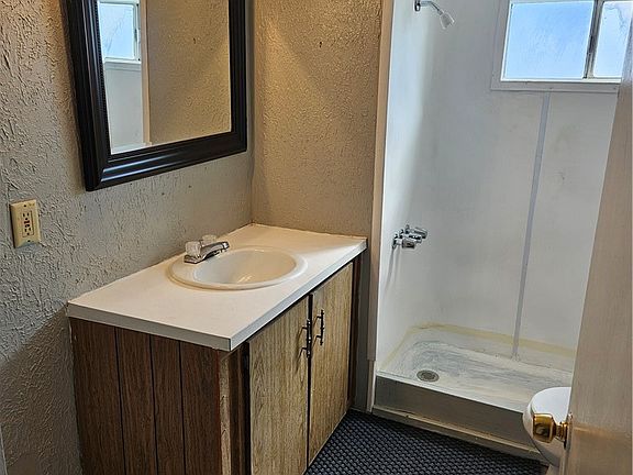 4th image of 2801 Johnson Rd APT 17
