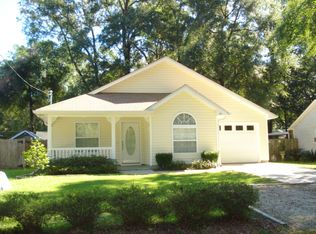 33 Beeler Rd, Crawfordville, FL 32327