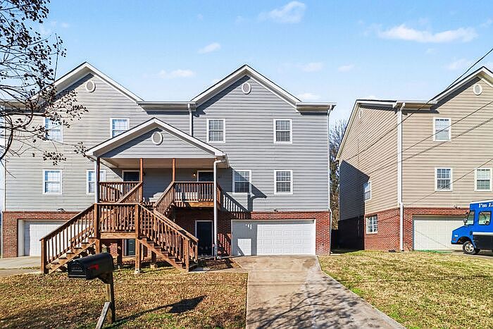 1st image of 1079 Crew St SW #B