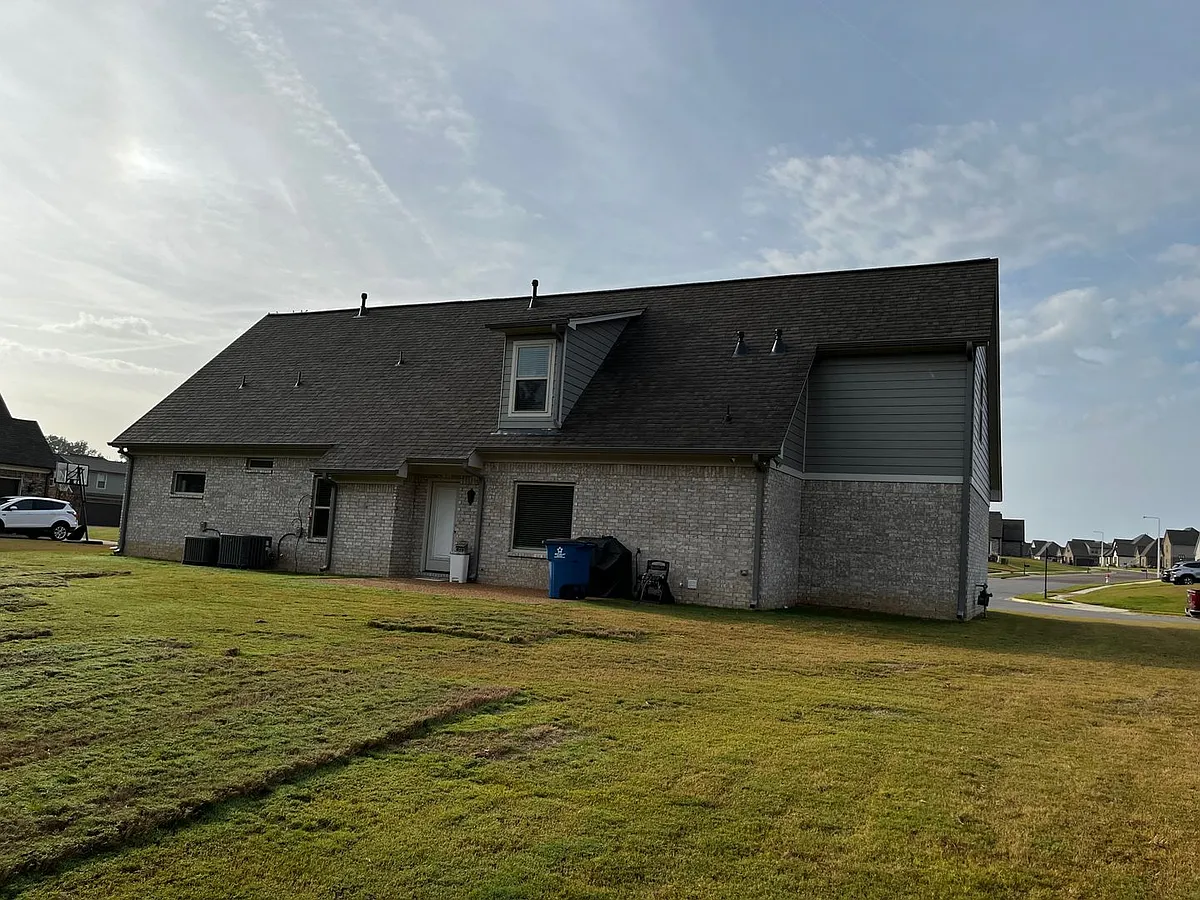 Building Photo - 426 Eureka Trl