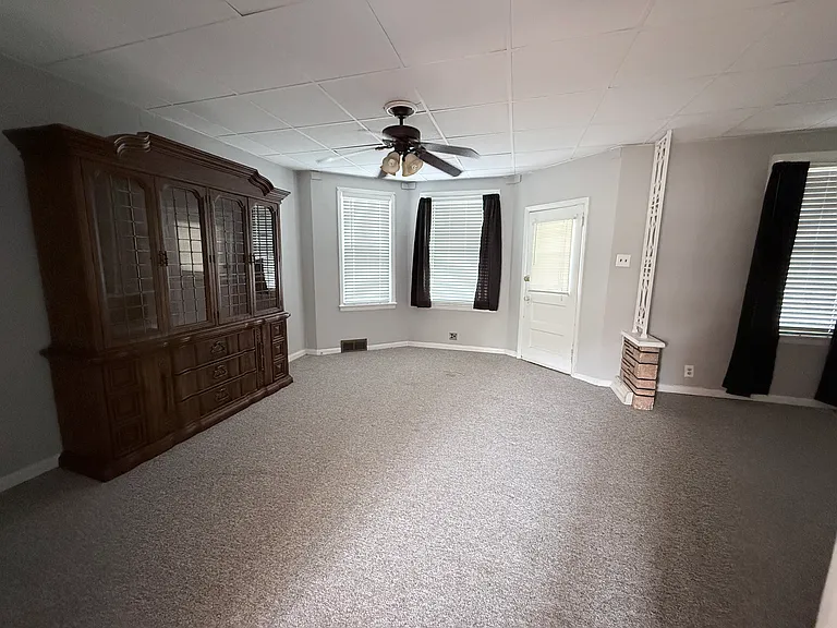 117 Station Ave #B — Photo 5