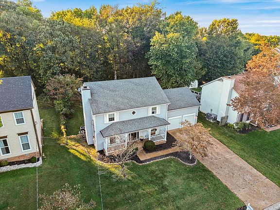 2nd image of 2019 Hidden Cove Rd