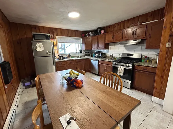 41 Hancock St, Medford, MA 02155