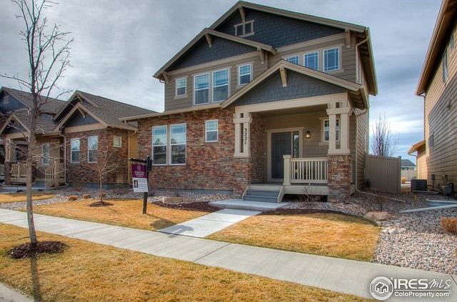 Across the street from HOA protected Open Space!