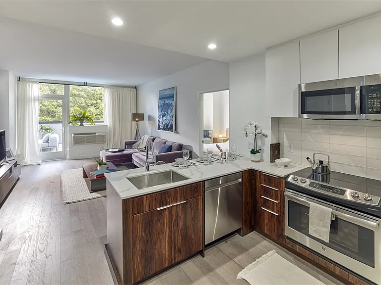 7 Seventy House — Photo 9