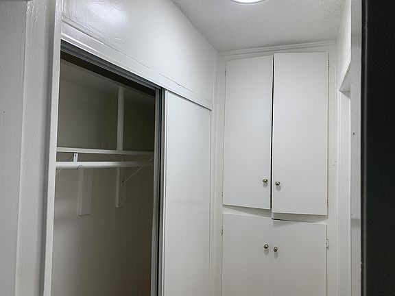 5th image of 940 S Arapahoe St #11382896