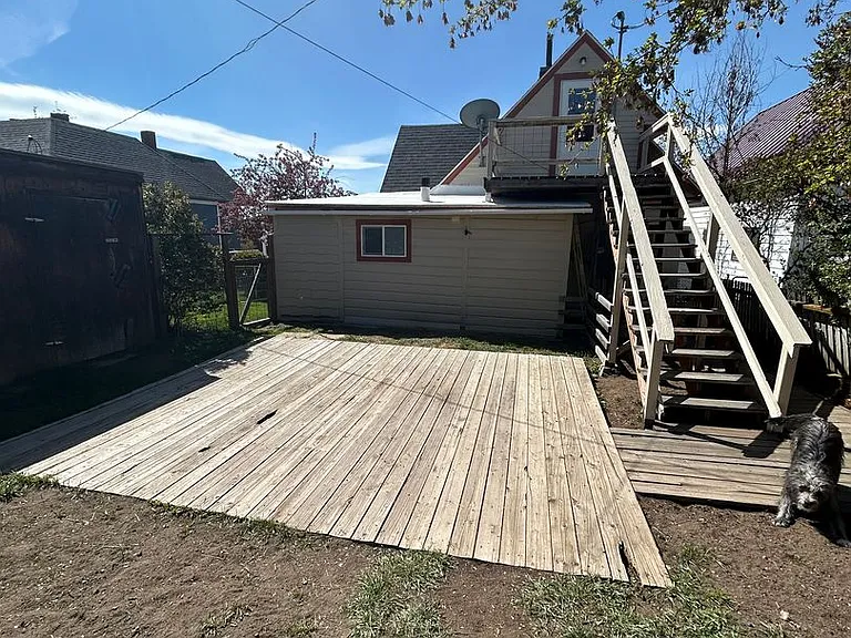 1005 W Park St — Photo 19