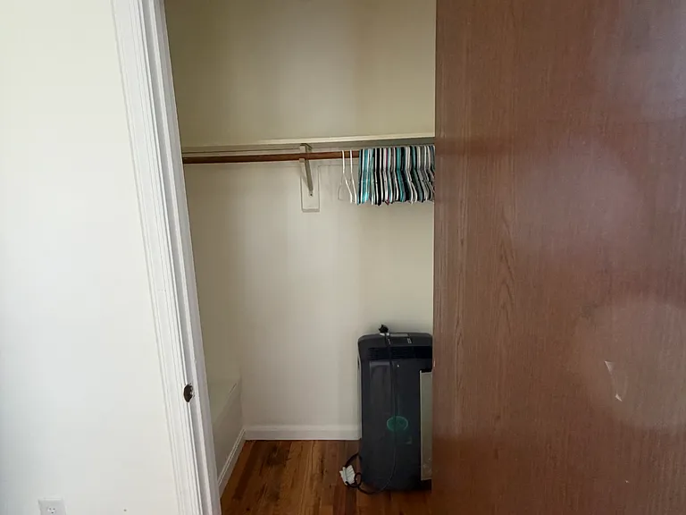 110 Lakeridge Dr — Photo 13
