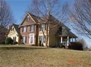 3300 Justinian, Jeffersonville, IN 47130
