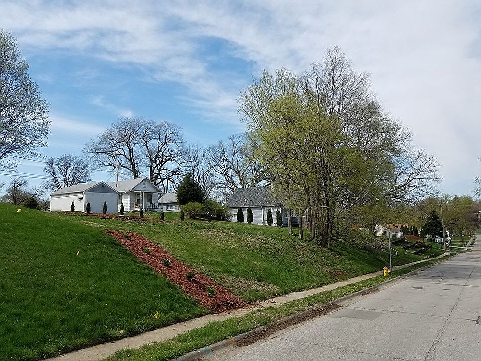 2nd image of 2120 S 48th Ave