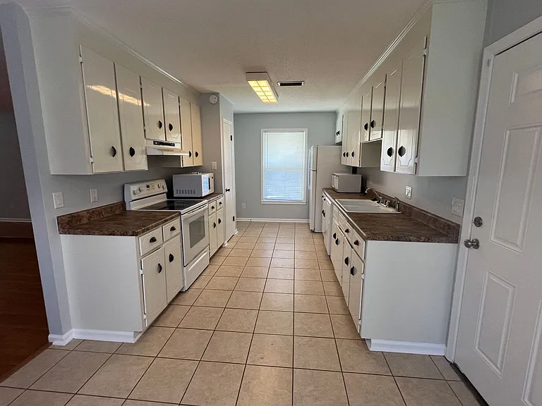301 Choctaw Rd #1 — Photo 3