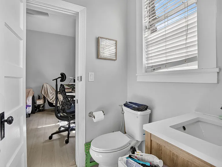 2465 Taylor St — Photo 25