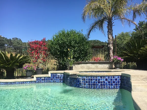 664 Plum Creek Ct, Folsom, CA 95630