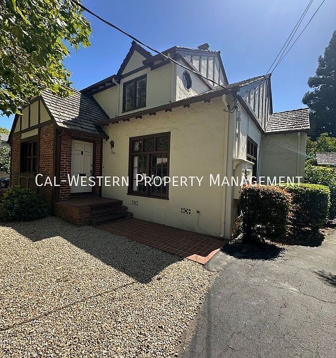 1st image of 1385 Newport Ave