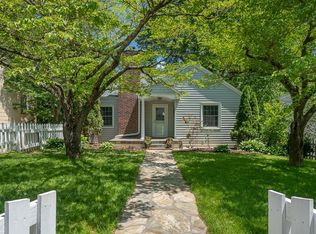 915 Bellview St, Winston Salem, NC 27103