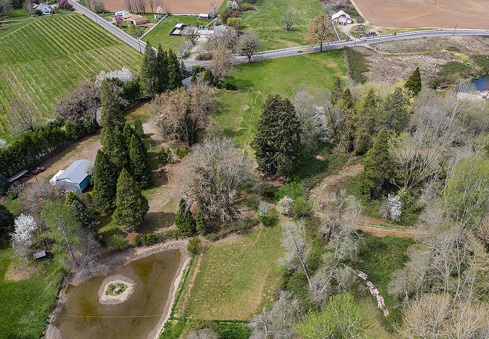 36923752 Holland Loop Rd, Cave Junction, OR 97523 Zillow