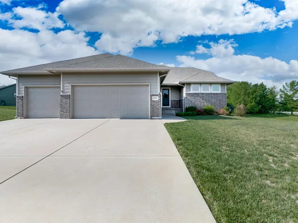 1721 E Highridge St, Park City, KS 67219