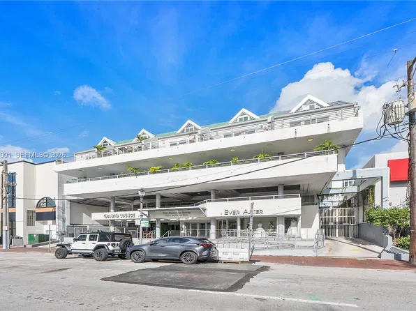 2977 McFarlane Rd Penthouse 9, Miami, FL 33133