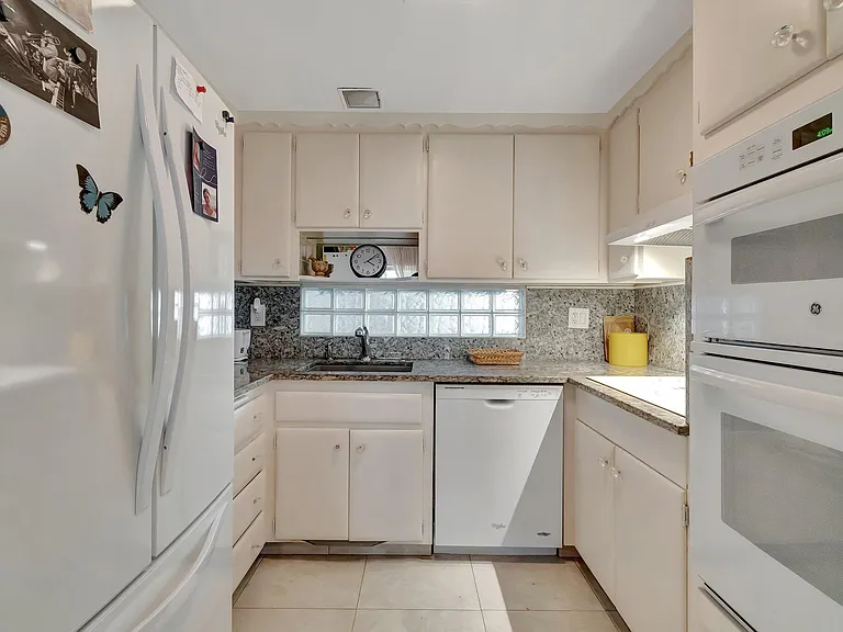 2711 S Ocean Blvd #20 — Photo 21