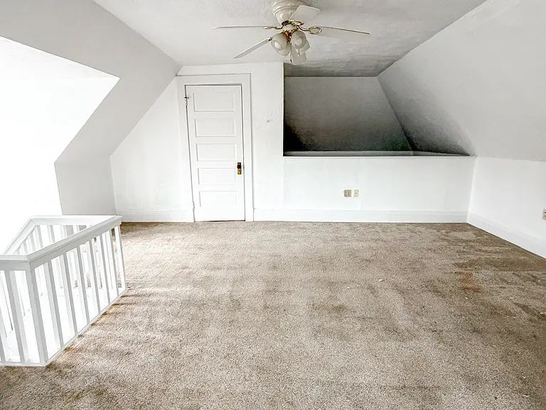 503 Tremont Ave S — Photo 16