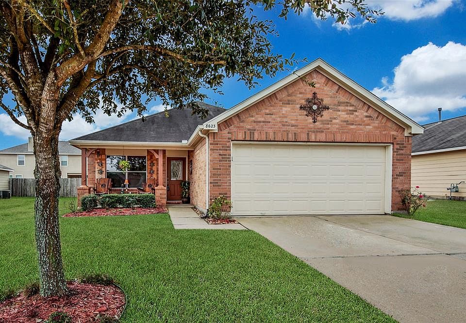 1st image of 8623 Sunset Pond Dr