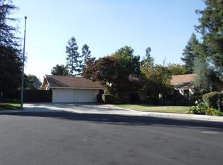 655 W Stuart Ave, Clovis, CA