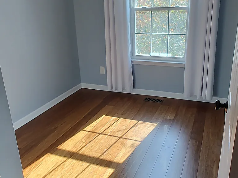 442 Darby Ln — Photo 20