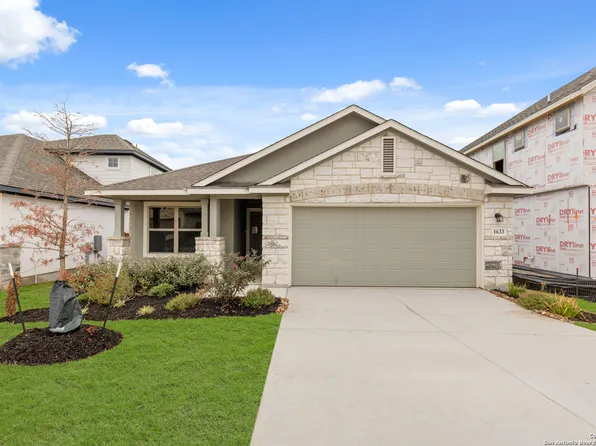 1633 Couser Ave, New Braunfels, TX 78132