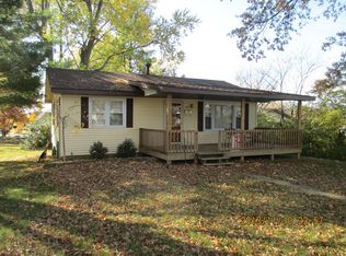 100 High St, Loogootee, IN 47553