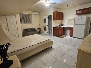 3681 NW 29th St, Lauderdale Lakes, FL 33311