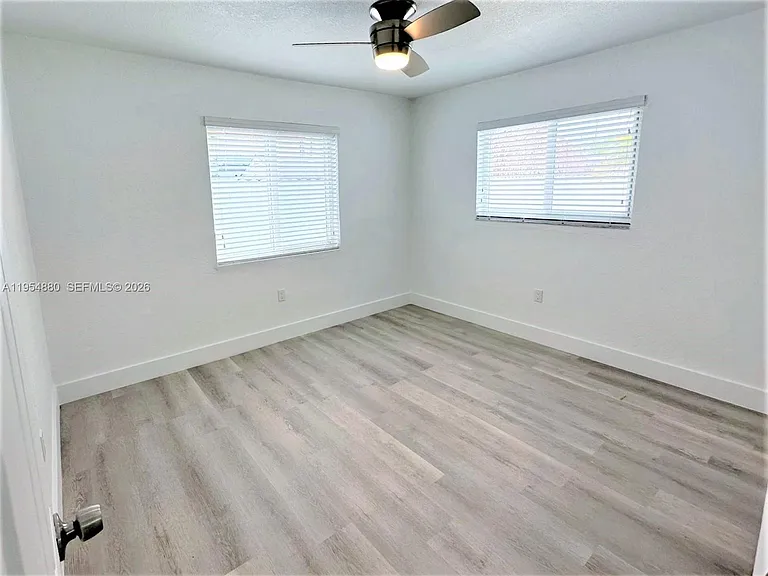 11230 SW 5th St #1 — Photo 10