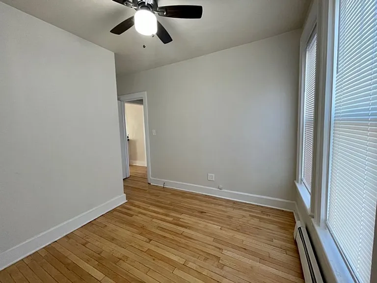 700 Pine St — Photo 10