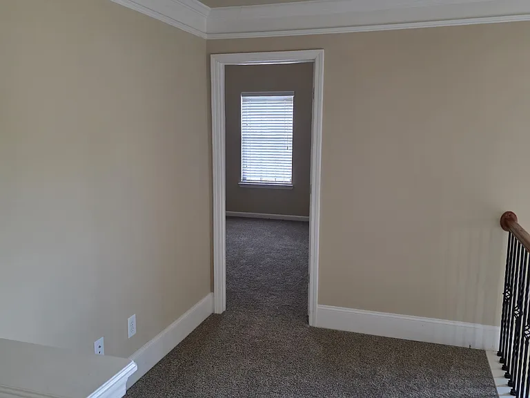 2nd floor foyer