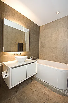 Sold by Manhattan Custom Real Estate Services | media 35