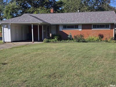 32 Circle Dr, Centralia, IL, 62801