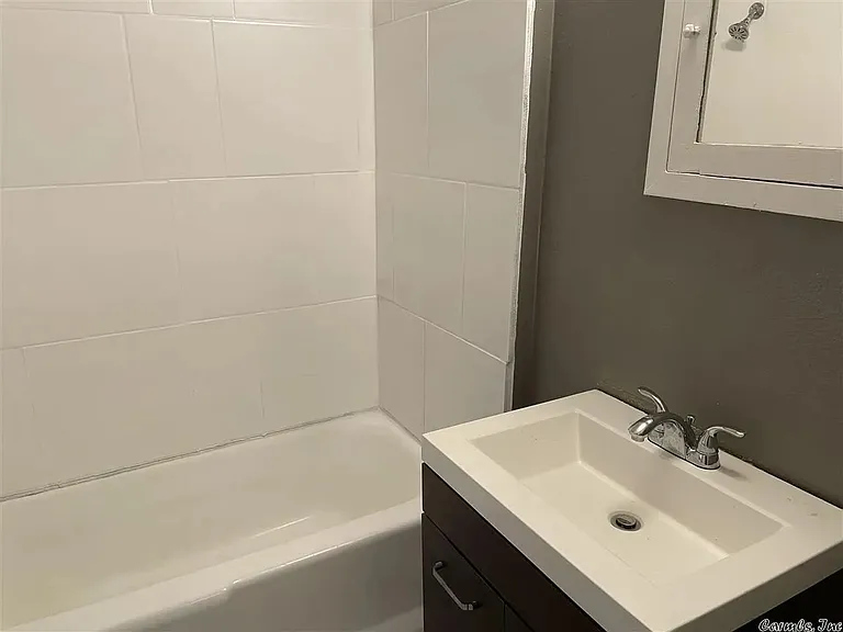 jpg