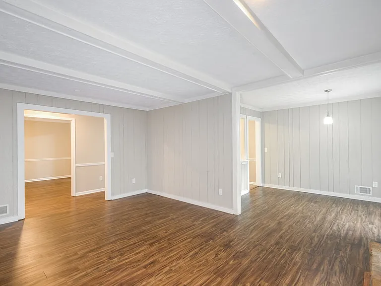 4765 Banner Elk Dr — Photo 16