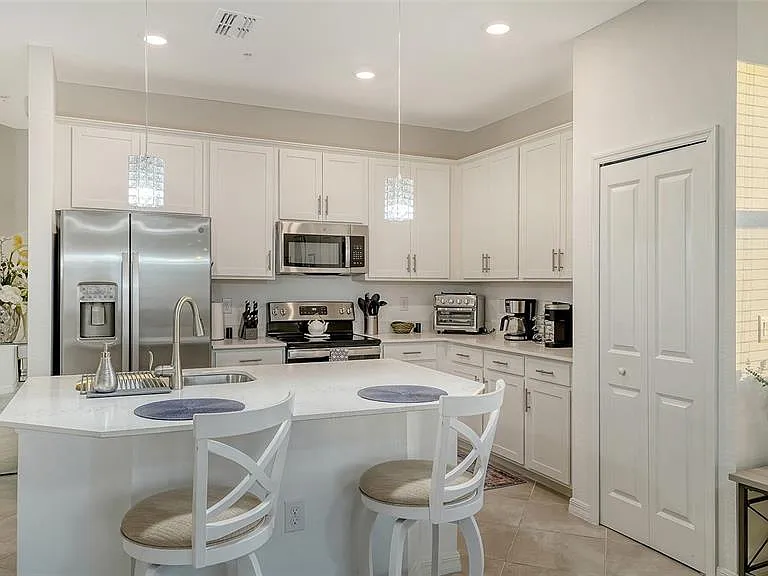 12140 Wellen Golf St #301 — Photo 14