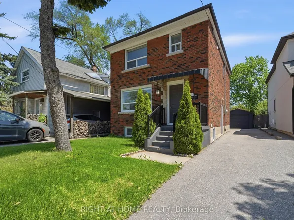 615 Pharmacy Ave, Toronto, ON M1L 3H1